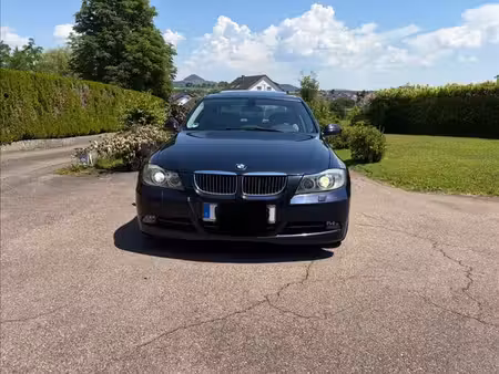 BMW Série 3 330i 3.0 258