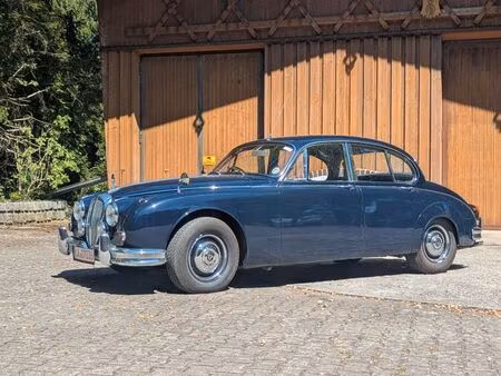 Daimler 250 