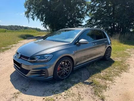 Volkswagen Golf GTI 2.0 TSI 245 Performance