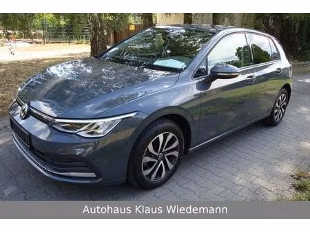 Volkswagen Golf 1.0 TSI 110