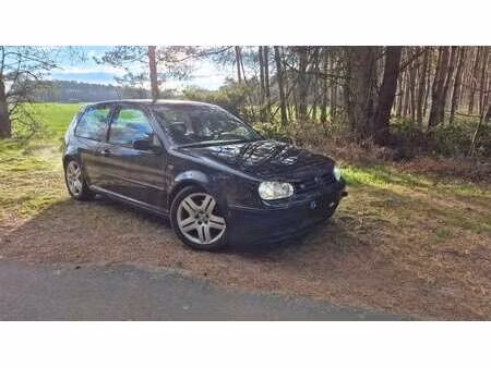 Volkswagen Golf VR6 V6 2.8 204 4Motion