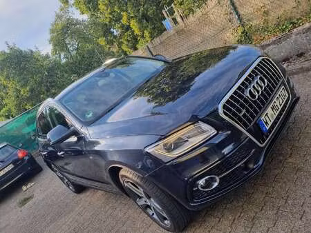 Audi Q5 2.0 S line quattro