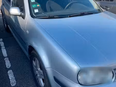 Volkswagen Golf 1.6 TDI 105