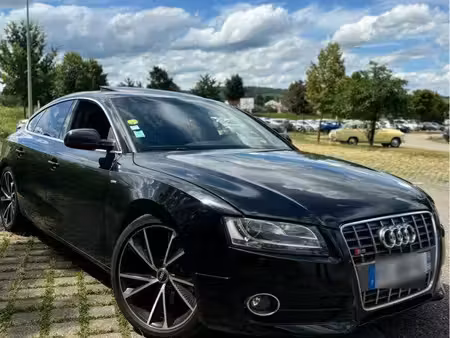 Audi A5 V6 2.7 TDI 190