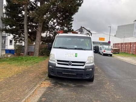 Opel Movano 2.5 CDTI