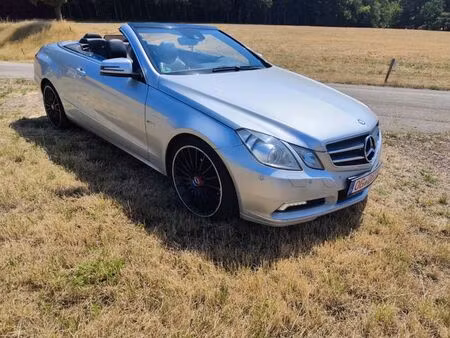 Mercedes-Benz Classe E E 220