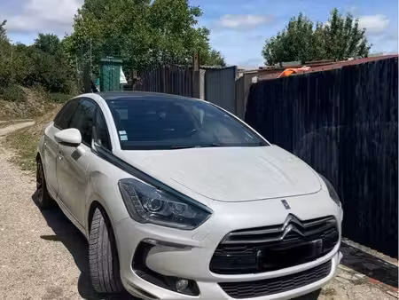 DS 5 2.0 HDi 160