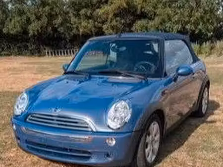 Mini Cabrio Cooper 1.6 115