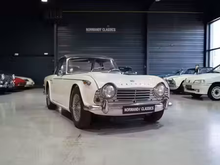 Triumph TR4 