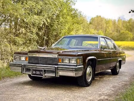 Cadillac Deville 