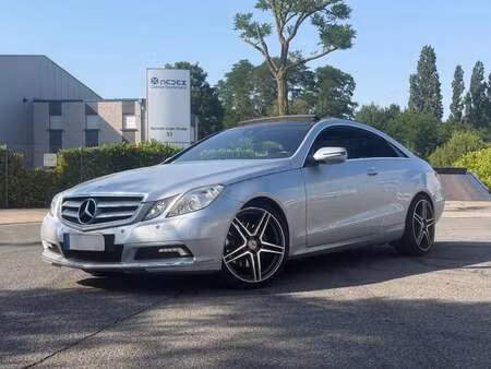 Mercedes-Benz Classe E E 350 E