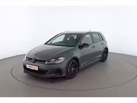 Volkswagen Golf GTI TCR 2.0 TSI 290