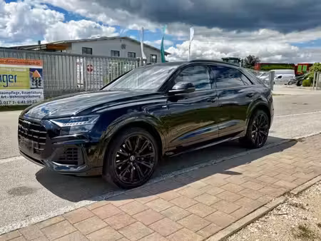 Audi Q8 55 TFSI V6 3.0 381 quattro