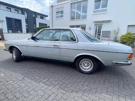 Mercedes-Benz Classe E 230 CE