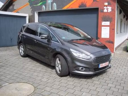 Ford S-Max 2.0 240 Titanium S