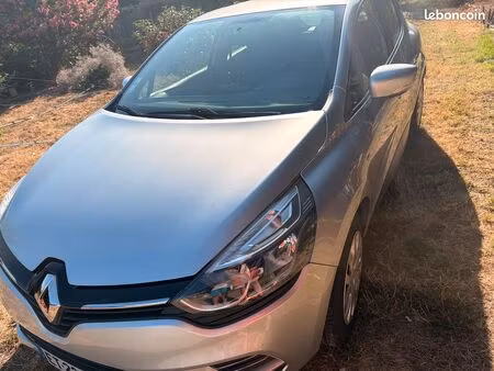 Renault Clio 1.2 75