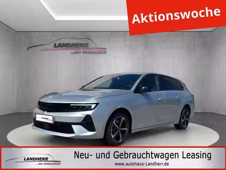 Opel Astra 1.2 131 GS