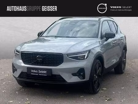 Volvo XC40 B3 2.0 163 Black Edition