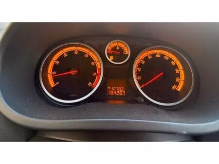 Opel Corsa 1.4 87