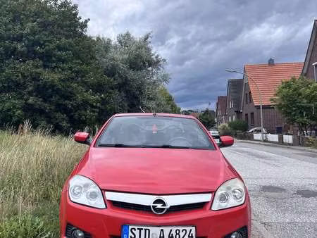 Opel Tigra Twintop 1.8 125