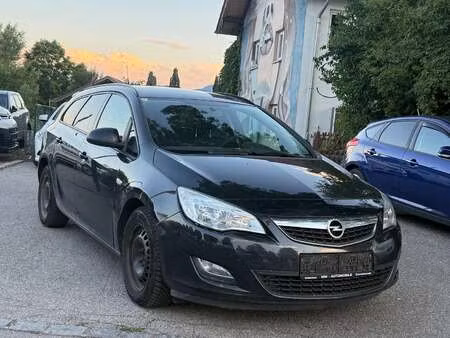 Opel Astra 1.2 95 Selection