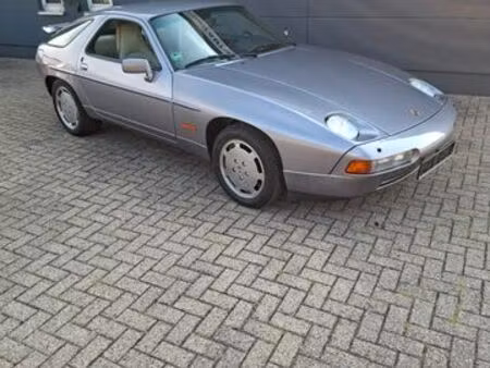 Porsche 928 S4 V8 5.0 320