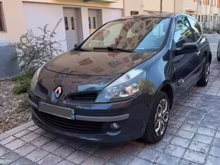 Renault Clio 1.2 75