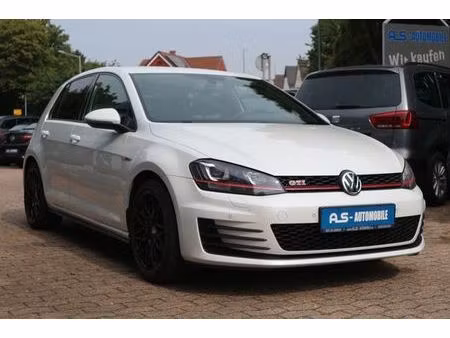Volkswagen Golf GTI 2.0 TFSI 230 Performance