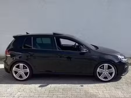 Volkswagen Golf R 2.0 TSI 4Motion
