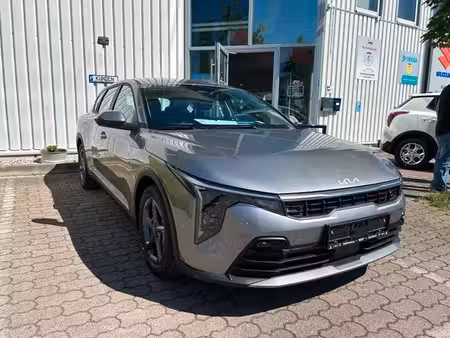 Kia K4 