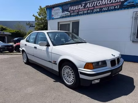 BMW Série 3 328i 2.8 193 Worldline