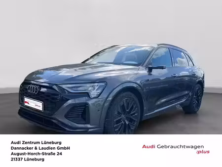 Audi Q8 55 408 S line quattro