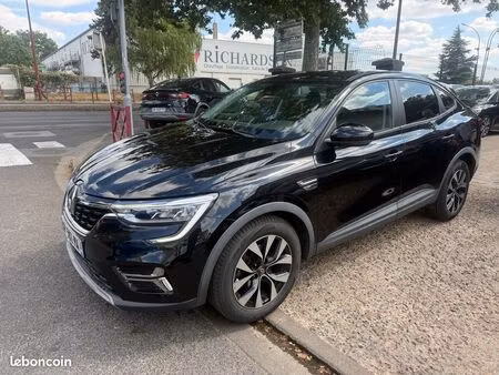 Renault Arkana E-Tech 1.6 145 Evolution