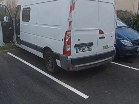 Renault Master 2.3 dCi 125