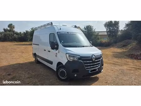 Renault Master 2.3 dCi 180