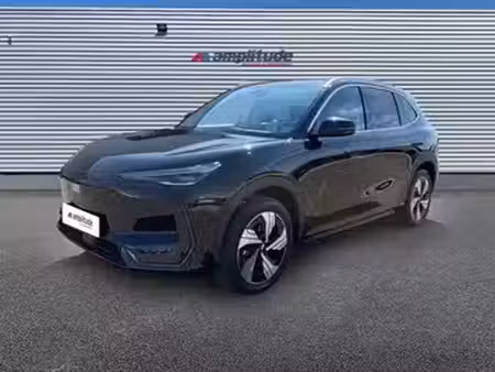 Geely E5 