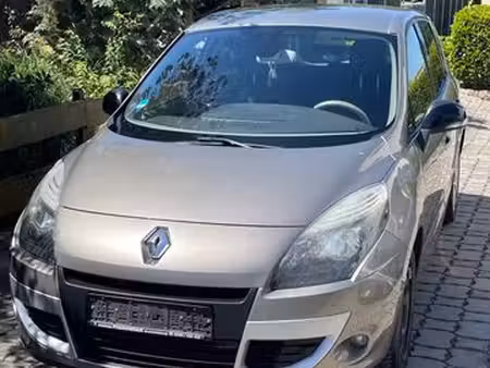 Renault Scénic 1.9 dCi 130 Dynamique