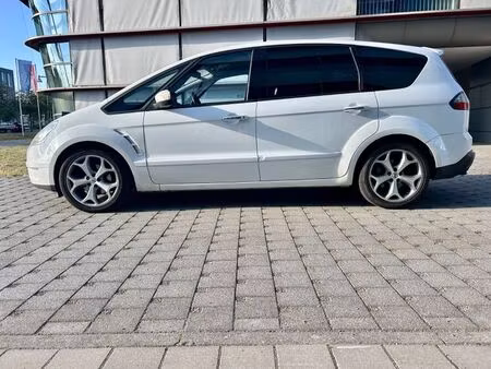 Ford S-Max 2.0 TDCi 140 Ambiente