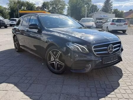 Mercedes-Benz Classe E E 300 2.0 211 AMG Line