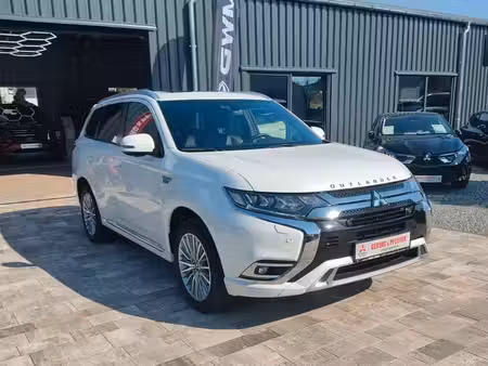 Mitsubishi Outlander PHEV 2.4 135 4x4