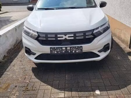 Dacia Sandero 1.0 100
