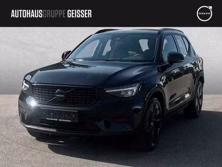 Volvo XC40 B3 2.0 163 Black Edition