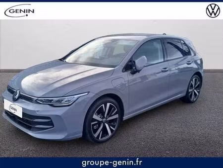 Volkswagen Golf 1.5 eTSI 204 Life