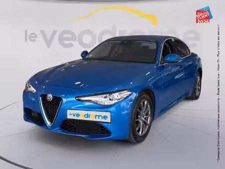 Alfa Romeo Giulia 2.2 160 Super