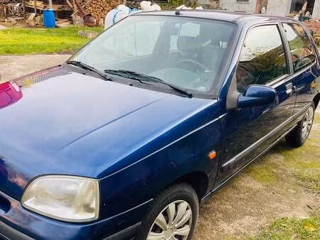 Renault Clio 1.4 75