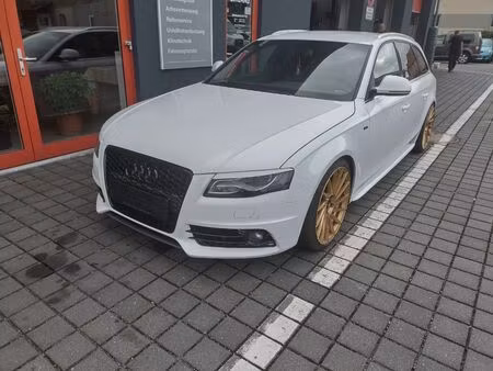 Audi A4 2.0 TFSI 180 S line