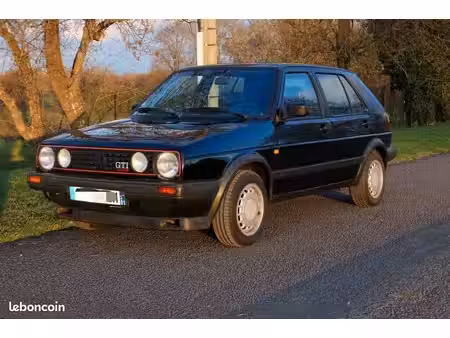 Volkswagen Golf GTI 16S