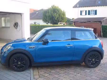 Mini Mini Cooper SE 184 Classic