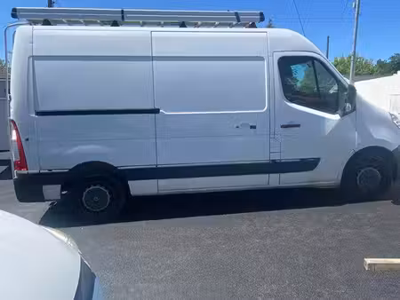 Renault Master 2.3 dCi 110
