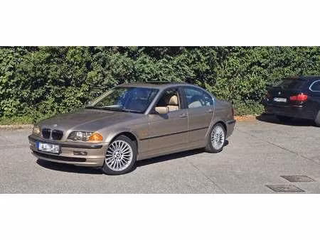 BMW Série 3 325i 2.5 192